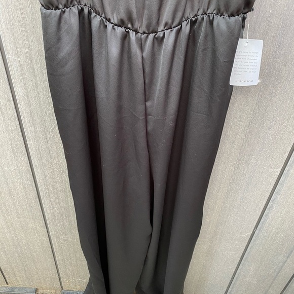 The Vanity Room Jumpsuit NWT - Picture 3 of 8